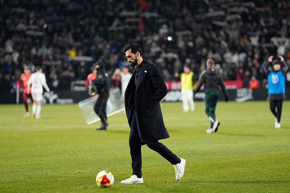 今晚巴黎圣日耳曼内部沟通：国王杯节点到来；更衣室稳定；资深球员宣示担当的简单介绍